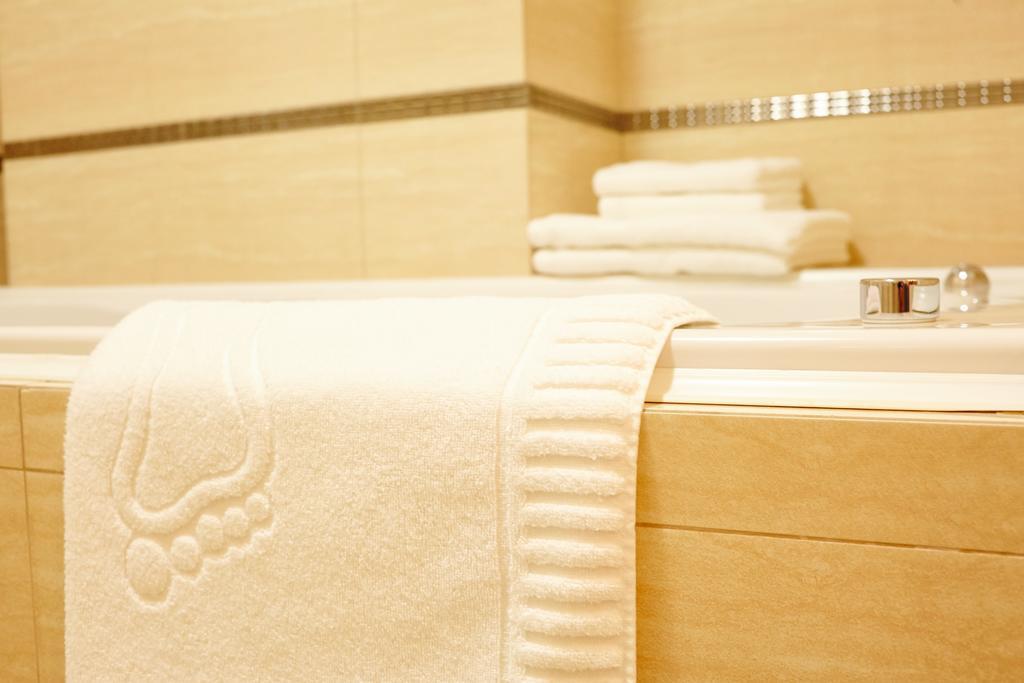 Luxury Apartment In New Building 키시나우 외부 사진