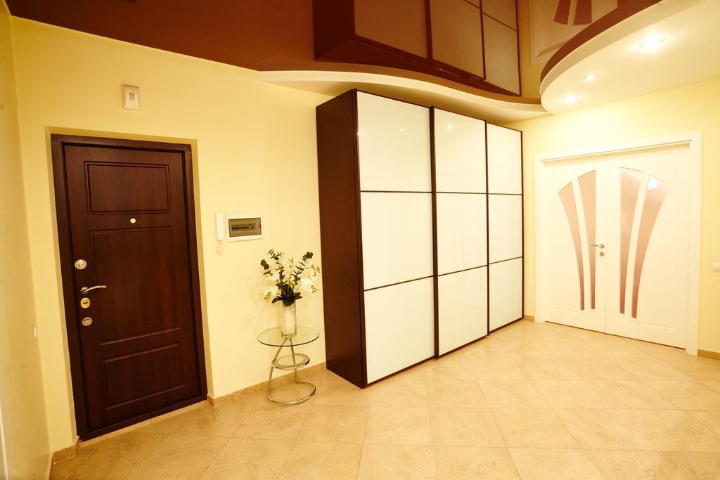 Luxury Apartment In New Building 키시나우 외부 사진